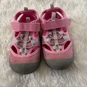 OshKosh B’Gosh Everplay Sandals